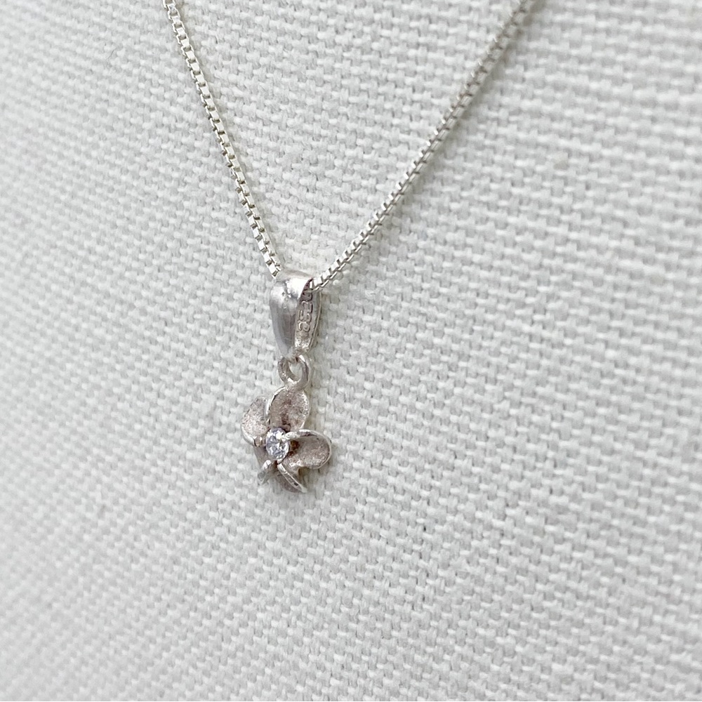 Vintage Sterling Silver Plumeria Flower Pendant Necklace